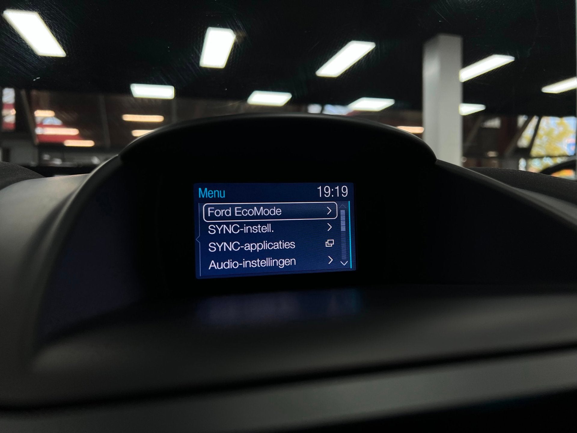 Foto 21 van Ford Fiesta 1.0 Airco | Parkeersensoren | Led