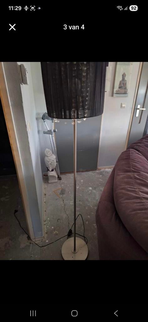 Elegante staande lamp met zwarte kap en kristallen, Huis en Inrichting, Ophalen, Gebruikt, Modern, Klassiek, Glamour, Overige materialen