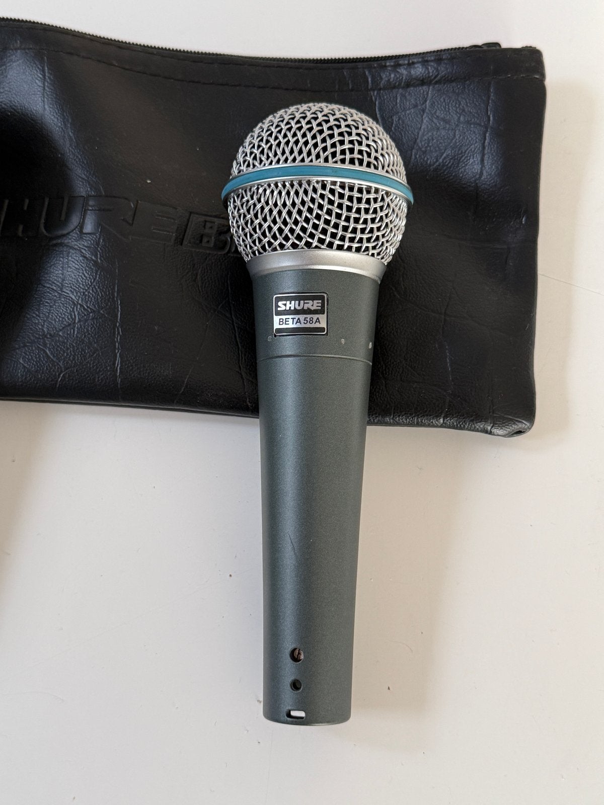 2x Shure Beta 58A microfoons met hoesje - Z.G.A.N., Ophalen, Shure, Zo goed als nieuw, Zangmicrofoon