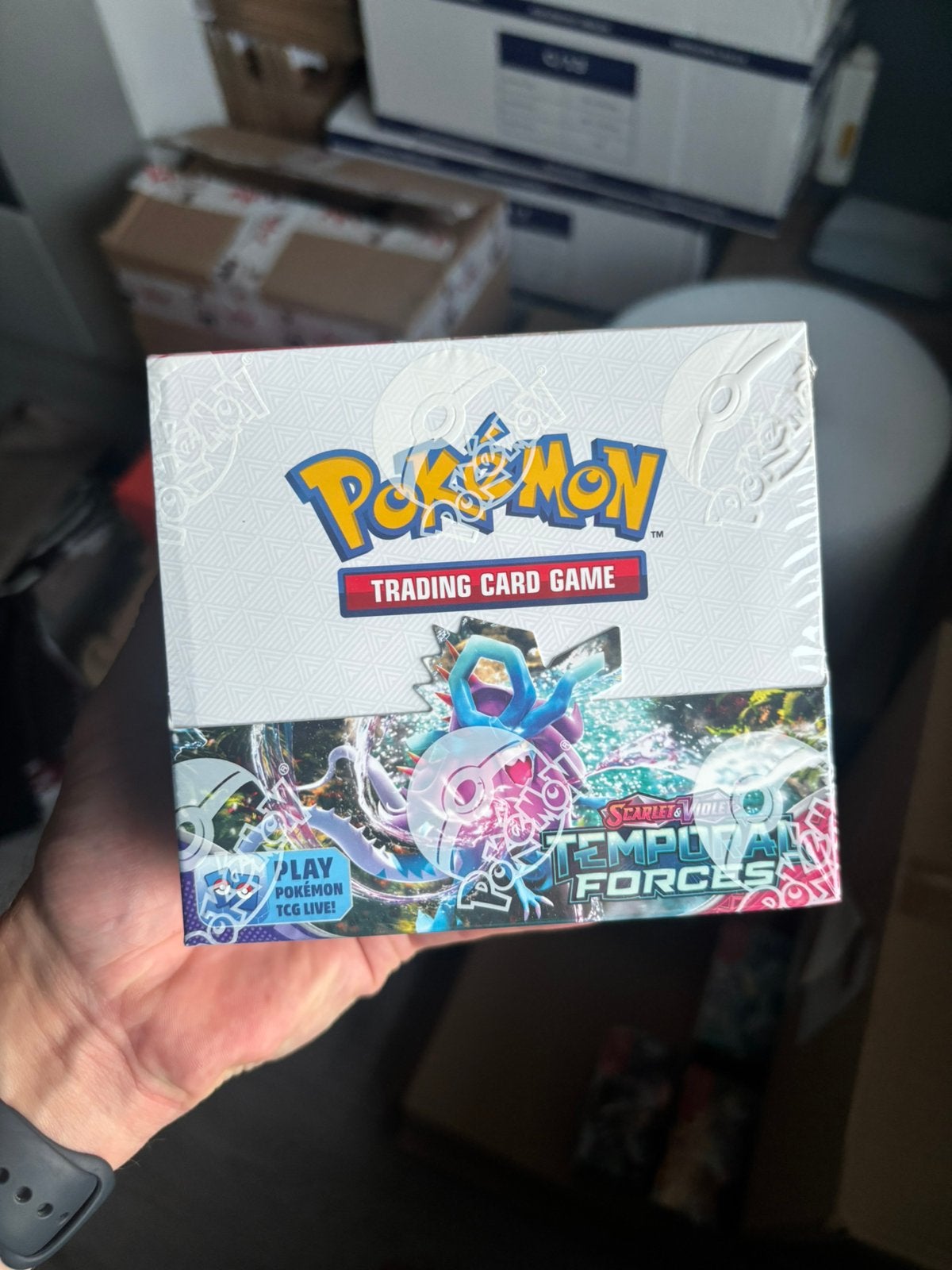 Temporal Forces Booster Box - Pokémon, Hobby en Vrije tijd, Verzamelkaartspellen | Pokémon, Ophalen of Verzenden, Zo goed als nieuw