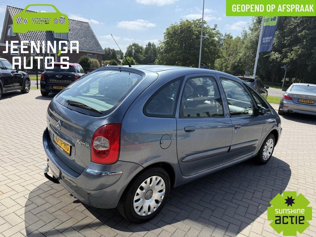 Citroen Xsara Picasso 2.0i-16V Caractère|Airco|PDC|Trekhaak, Auto's, Citroën, 4 cilinders, 700 kg, Origineel Nederlands, Bedrijf