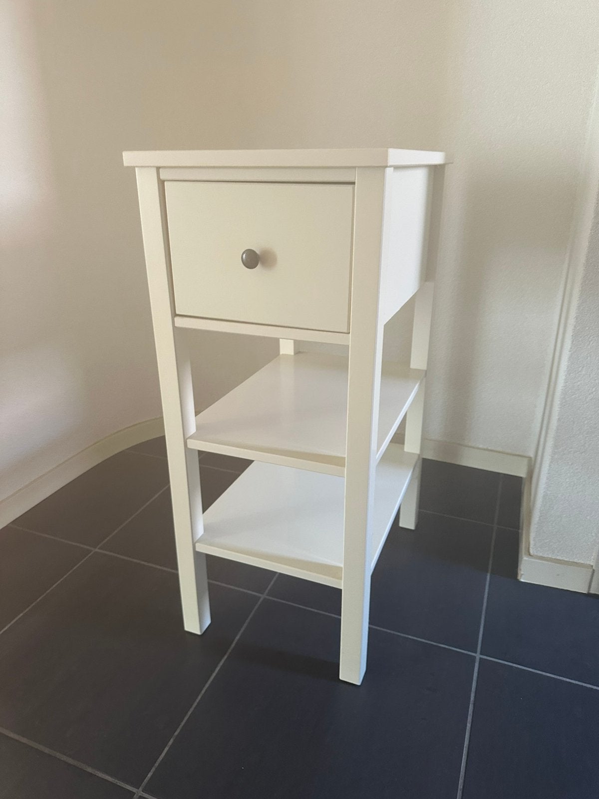Wit nachtkastje side tablet bijzettafel met lade, Ophalen, 50 tot 100 cm, Rond, Zo goed als nieuw