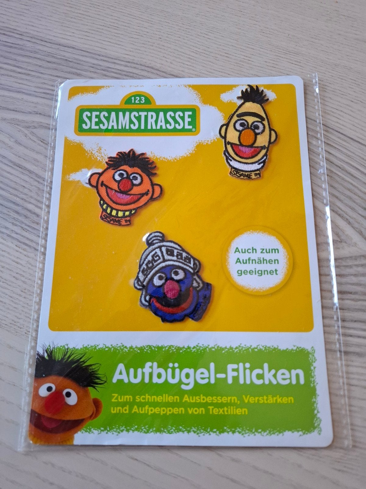 Sesamstraat Strijk Patches, strijkplaatjes - Bert, Ernie, Hobby en Vrije tijd, Ophalen of Verzenden