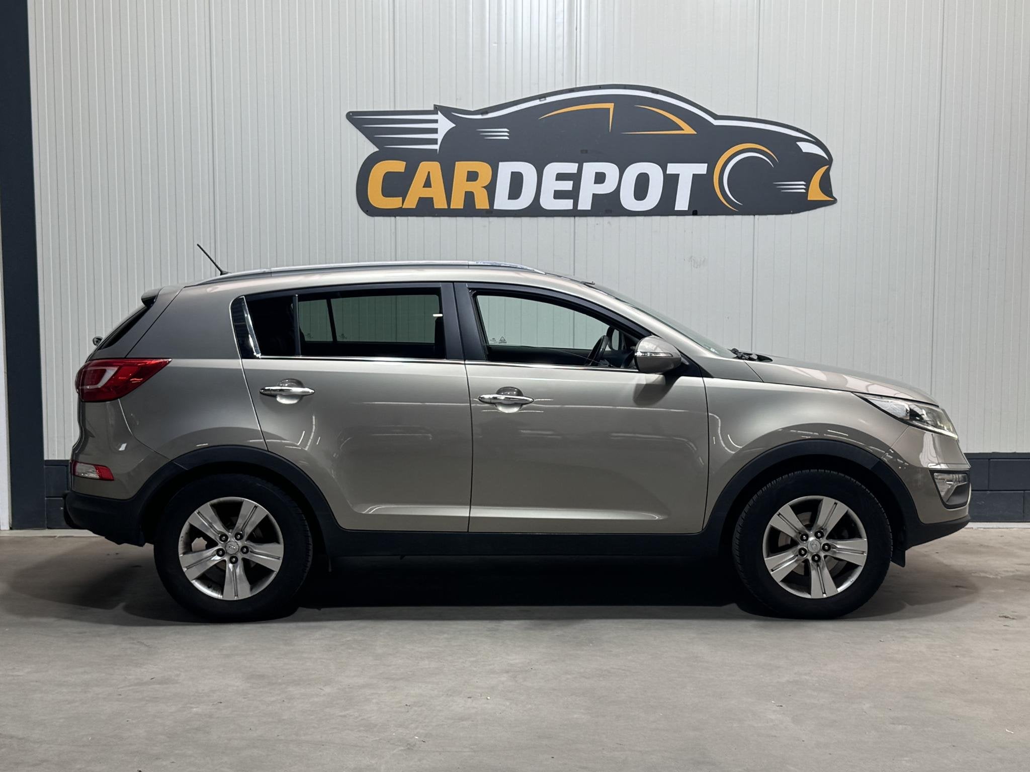 Foto 4 van Kia Sportage 2.0 X-ecutive Plus Pack First Edition