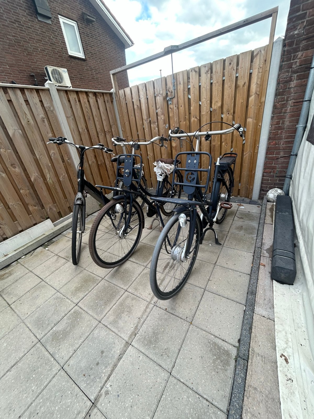 Partij opknapfietsen: 2x Cortina, 1x Sparta E-bike, Fietsen en Brommers, Ophalen of Verzenden, Gebruikt, Cortina