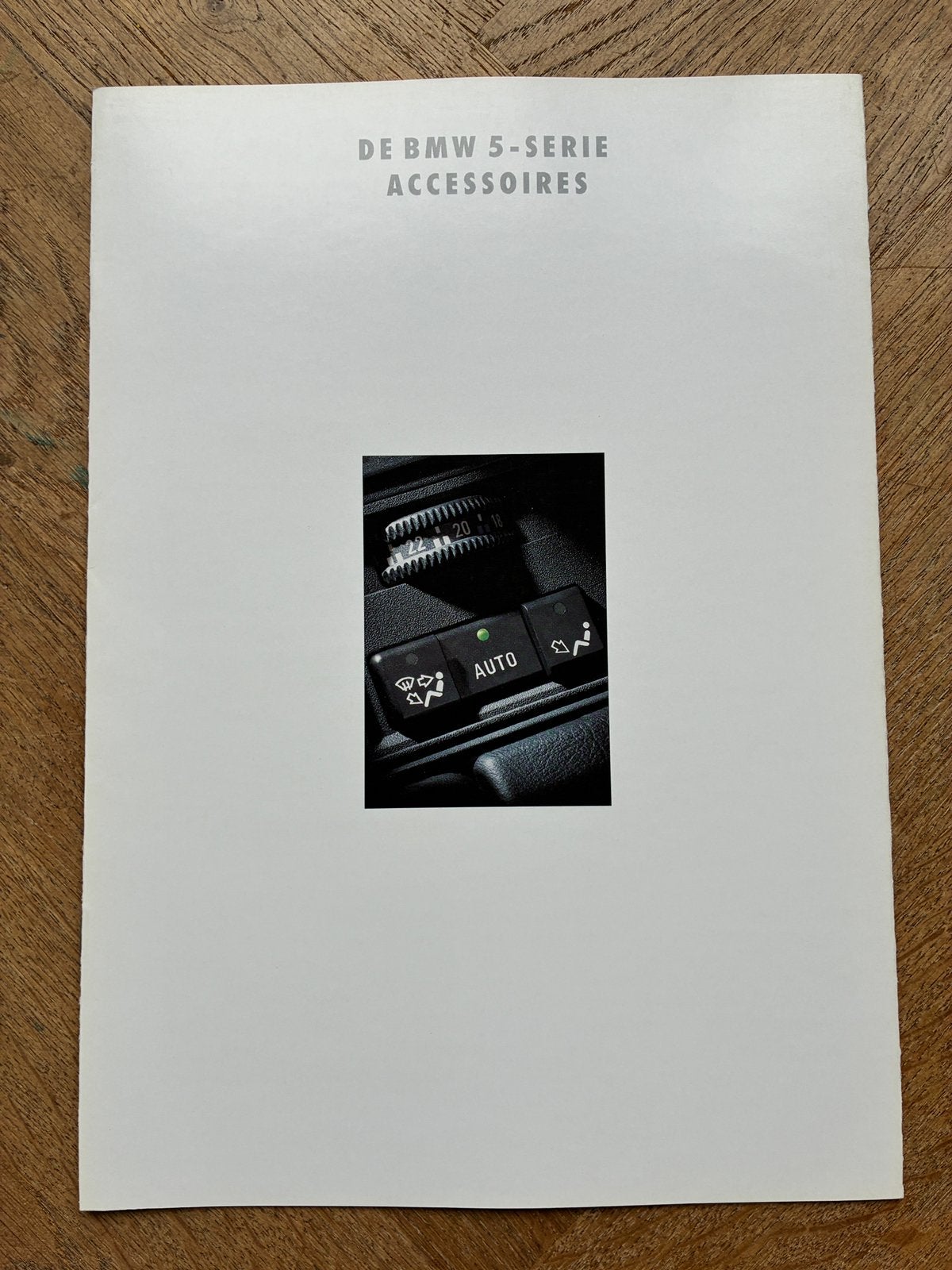 BMW 5-serie E34 accessoires brochure 2/92, Boeken, Verzenden, Zo goed als nieuw, BMW
