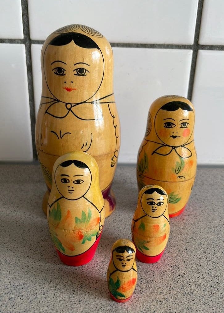 Supermooie set Matroesjka Baboesjka hout USSR, Ophalen of Verzenden, Zo goed als nieuw