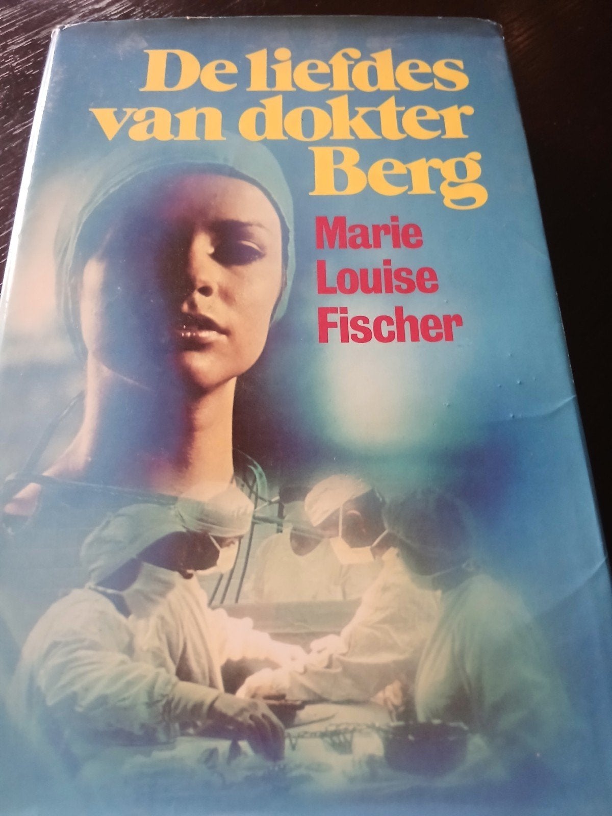 De liefdes van dokter Berg - Marie Louise Fischer, Ophalen, Gelezen, Marie Louise Fischer, Nederland