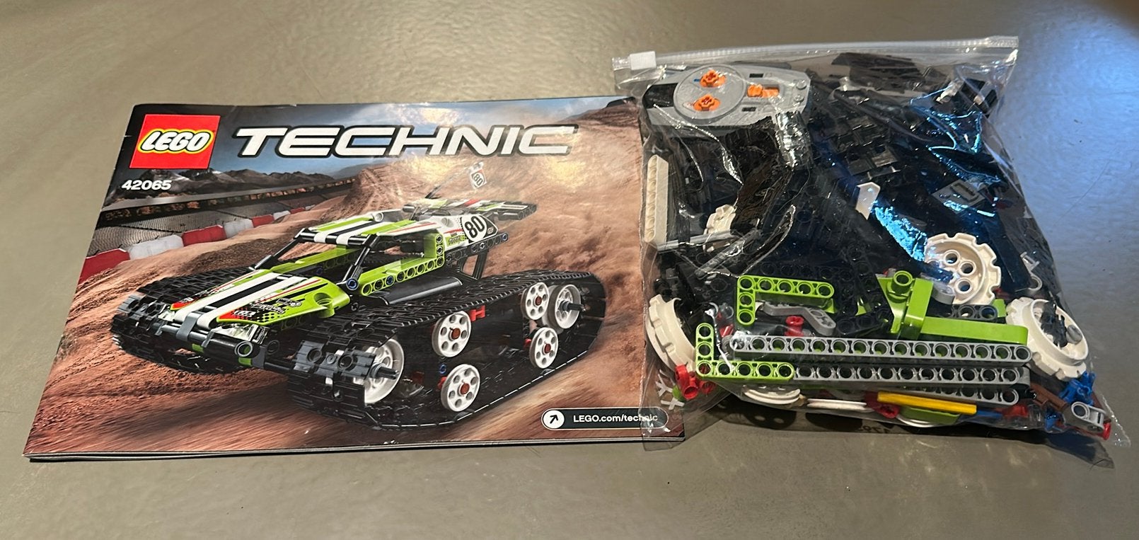 Lego Technic 42065 rc rupsbandracer, Lego, Compleet, Ophalen of Verzenden, Zo goed als nieuw