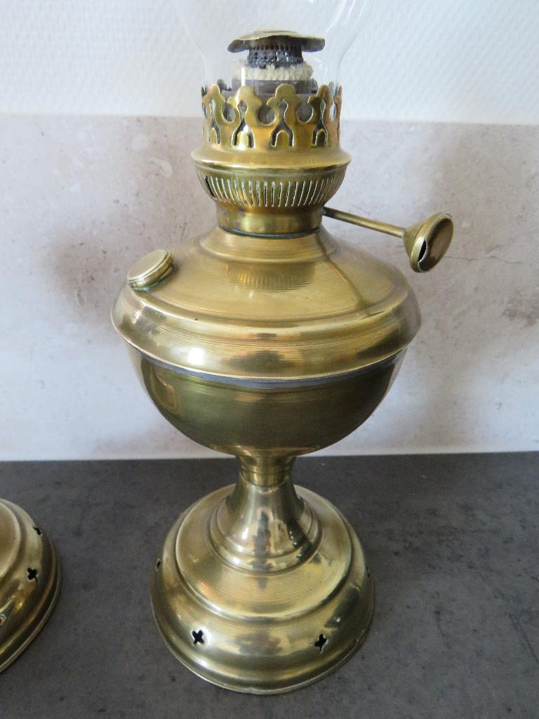 Olielamp met glas, Antiek en Kunst, Ophalen of Verzenden
