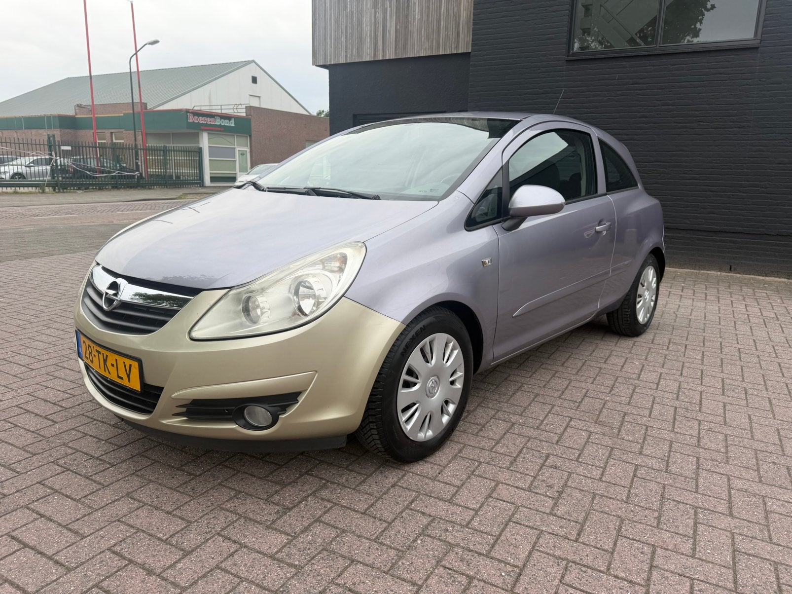 Opel Corsa 1.2 16V 3D WR 2006, Auto's, Opel, Voorwielaandrijving, 40 €/maand, Zwart, 1229 cc
