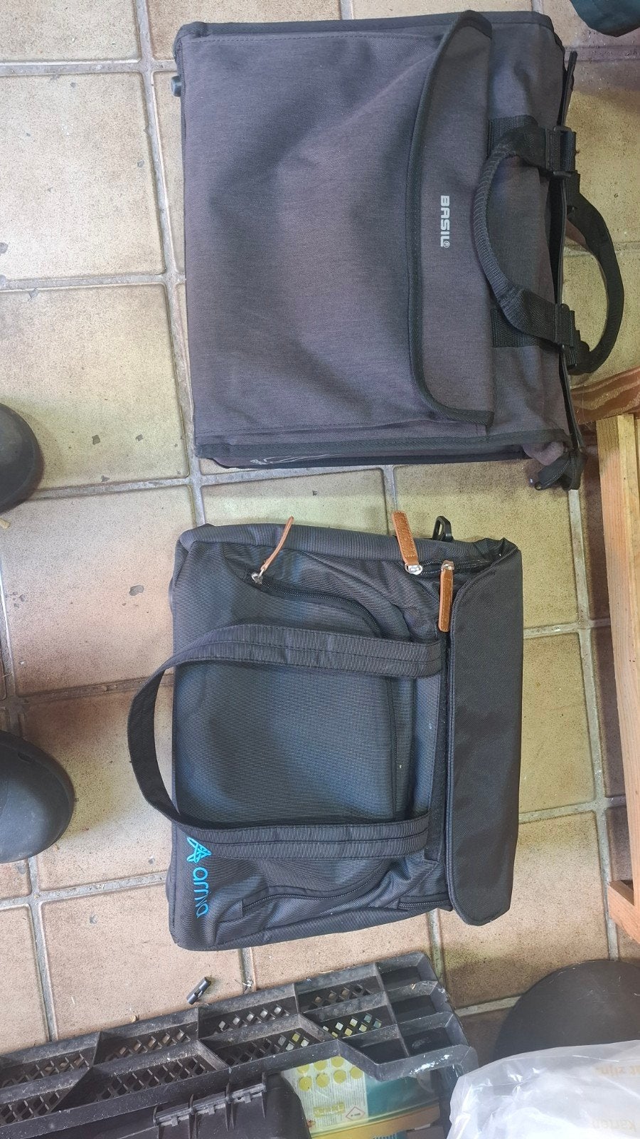 fiets tassen die je zo aan de fiets haak, Ophalen of Verzenden
