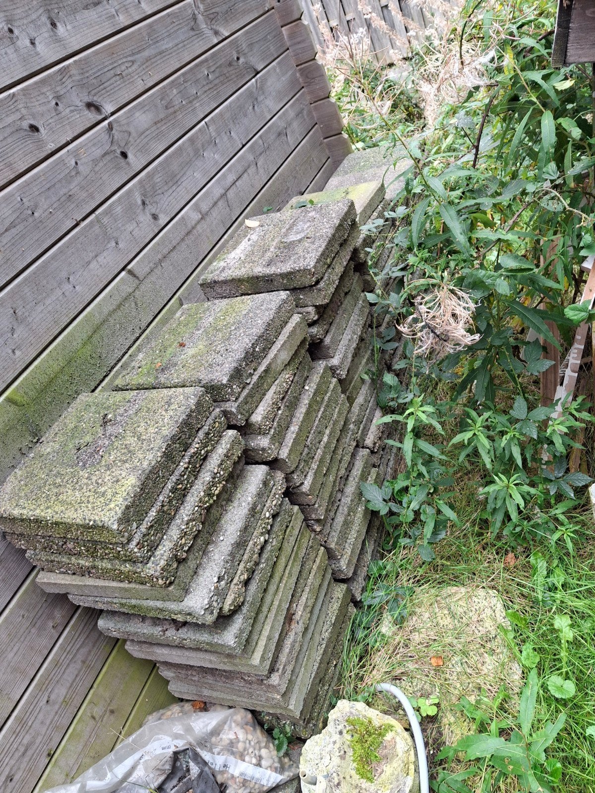 Tegels en bestrating. gratis, Ophalen, Gebruikt, Beton, Terrastegels