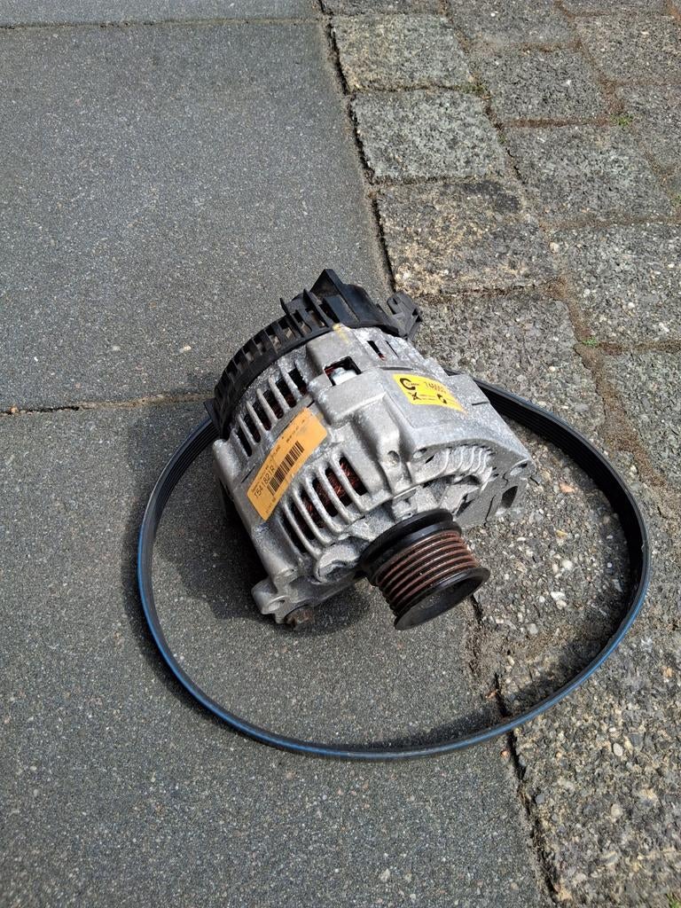 Dynamo golf type 3 1.8 met nieuwe riem, Auto-onderdelen, Ophalen of Verzenden, Nieuw