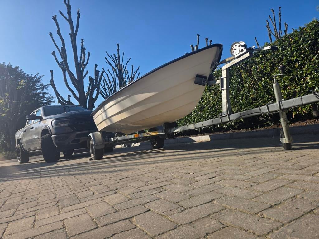 Verano 385 met bijna nieuwe motor, Suzuki df6 + Pega trailer, Gebruikt, Ophalen of Verzenden, Minder dan 10 pk, Tot 6 meter