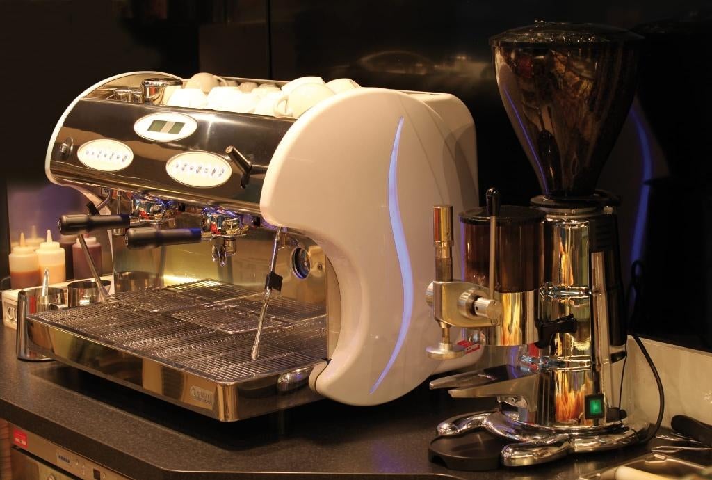 Carimali 2-groeps espressomachine + koffiemolen horeca, Zakelijke goederen, Horeca | Overige, Ophalen