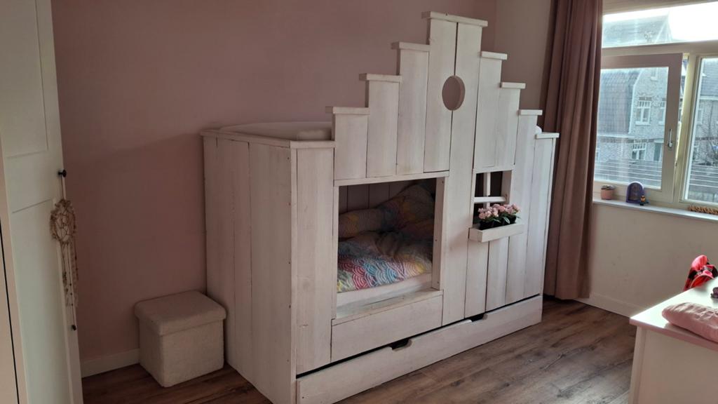 Stapelbed/huisjesbed/gevelbed, Kinderen en Baby's, Ophalen, Gebruikt, Stapelbed