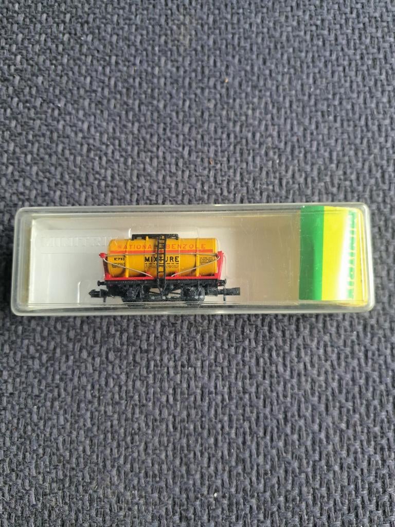 Minitrix wagon tankwagen benzol modelnr 13274, Hobby en Vrije tijd, Modeltreinen | N-Spoor, Gebruikt, Minitrix, Trix, Wagon