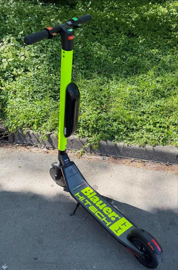 Segway Electronische Step E-Step met Gashendel 22km/h, Fietsen en Brommers, Ophalen of Verzenden, Elektrische step (E-scooter)
