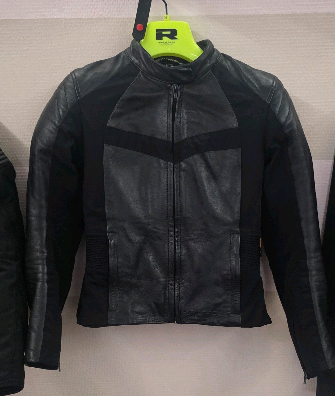 Richa catwalk dames leren motorjas maat 36, Motoren, Kleding | Motorkleding, Jas | leer, Ophalen of Verzenden, Richa, Dames