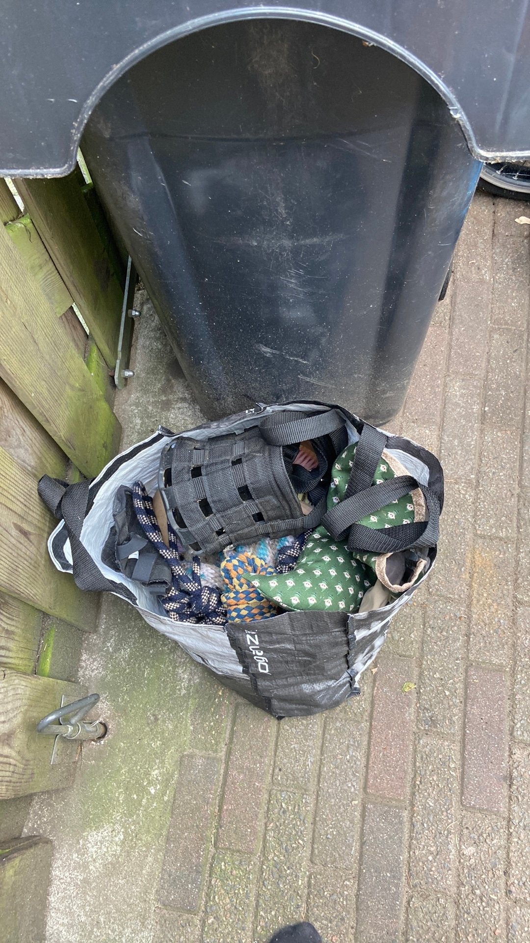 Tas met borstels etc, Dieren en Toebehoren, Ophalen