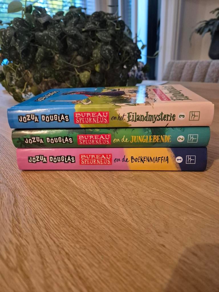 Jozua Douglas - Bureau Speurneus 1,2,3, Boeken, Kinderboeken | Jeugd | onder 10 jaar, Gelezen, Fictie algemeen, Ophalen of Verzenden
