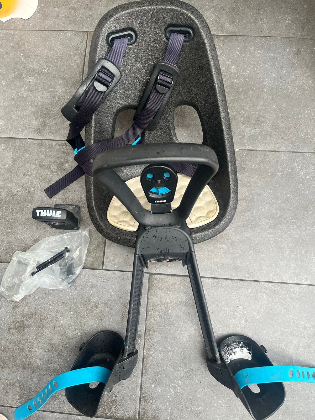 Thule Yepp Mini voorzitje – compleet met bevestiging – €30, Achterzitje, 22 t/m 36 kg, Ophalen of Verzenden, Gebruikt