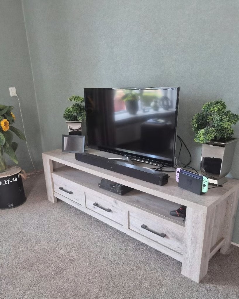 Tv meubel, Ophalen, 150 tot 200 cm, Zo goed als nieuw, Minder dan 100 cm