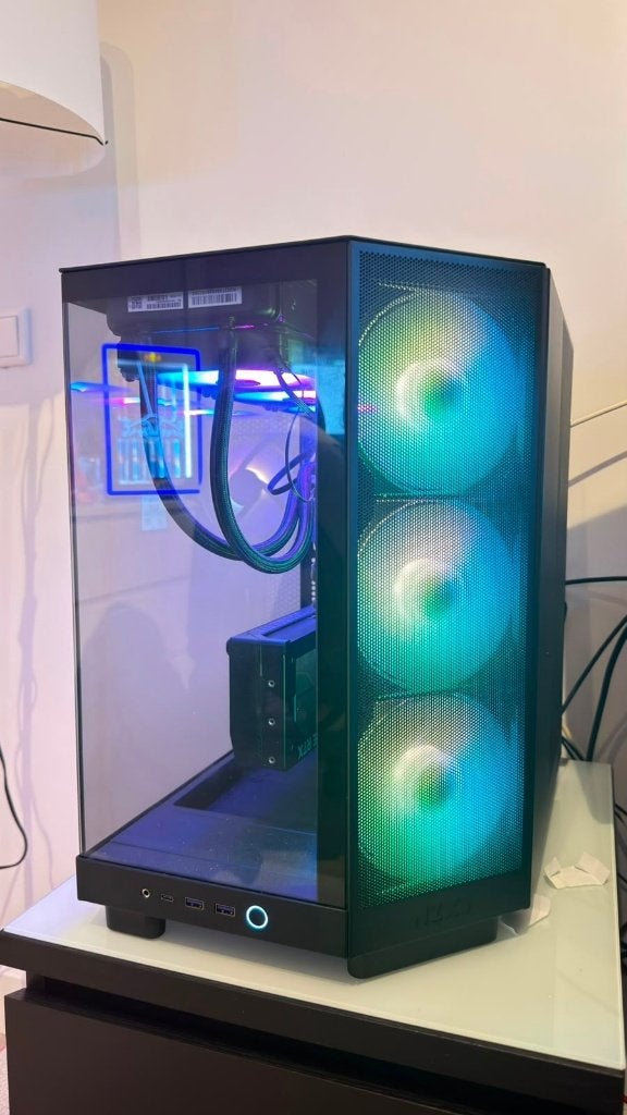 Gaming PC Ryzen 7 7800X3D / RTX 5070, Computers en Software, Desktop Pc's, Ophalen, 32 GB, Zelf gebouwde pc, Zo goed als nieuw