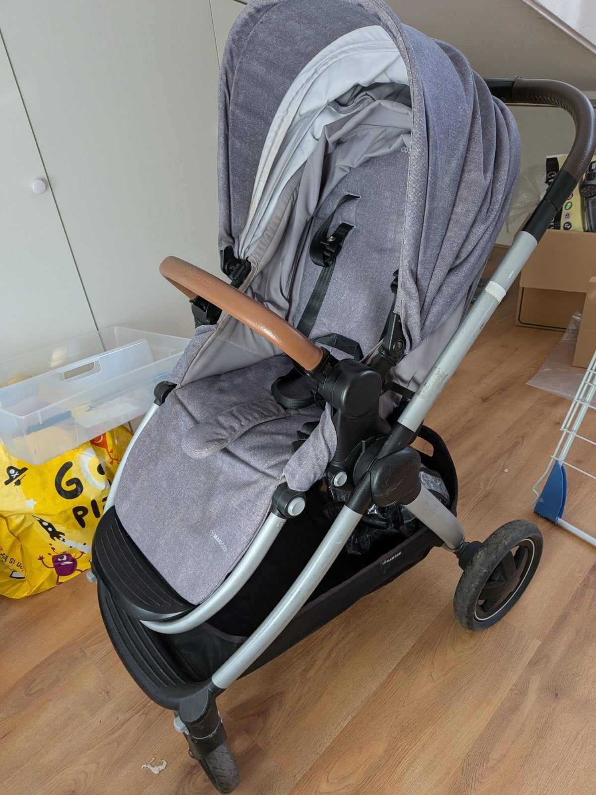 Maxi Cosi Adorra en Oria met regenhoes, Gebruikt, Ophalen of Verzenden, Combiwagen, Met reiswieg