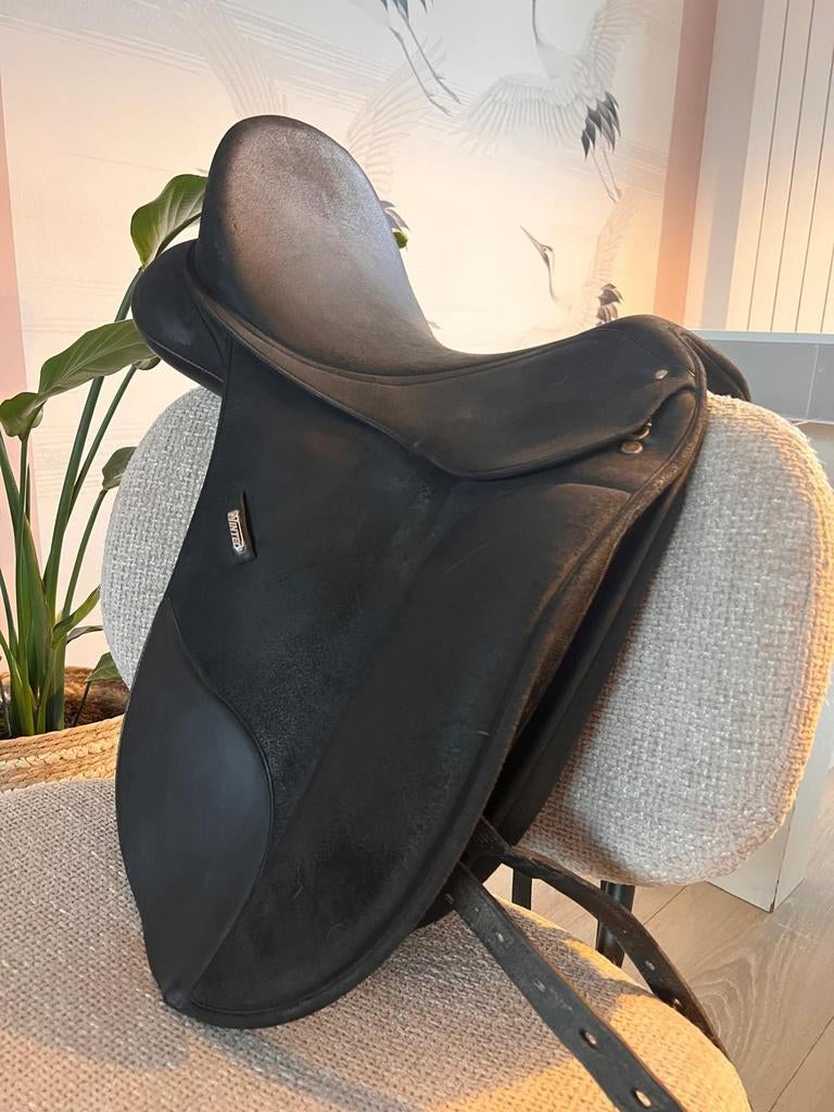 Wintec Isabell werth 17,5 inch wide - verwisselbare boom, Dieren en Toebehoren, Ophalen of Verzenden, Zo goed als nieuw