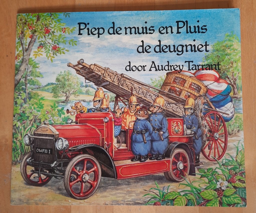 PIEP DE MUIS EN PLUIS DE DEUGNIET - AUDREY TARRANT - 1983, Ophalen of Verzenden, Gelezen, Fictie algemeen