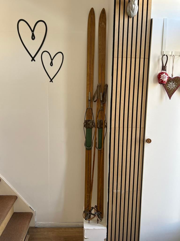 Vintage Kandahar ski's met stokken uit de jaren '20-'30, Ophalen