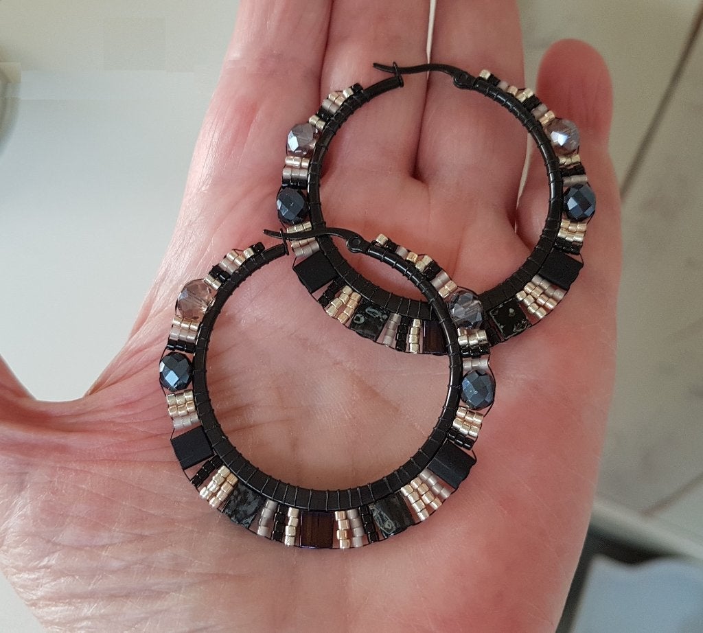 Hippie Chique Ronde Oorbellen Medium Zwart Zilver Goud, Hangers, Verzenden, Zwart, Nieuw