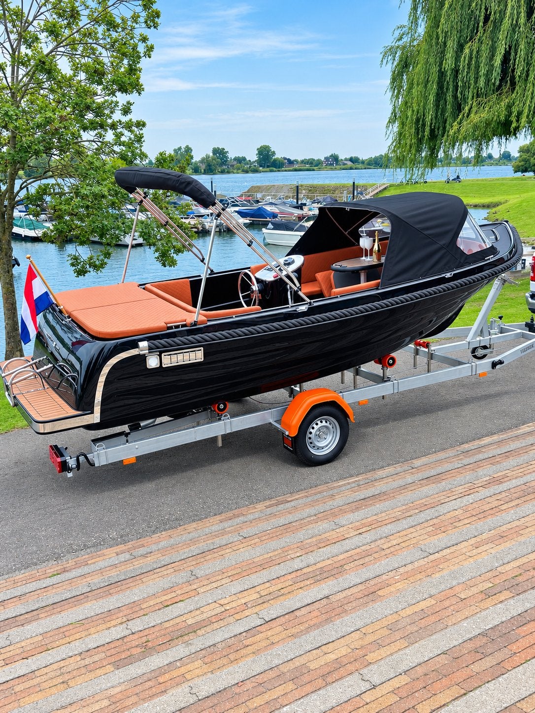 Maassloep 590 Honda 20pk 4takt full opties nieuw!