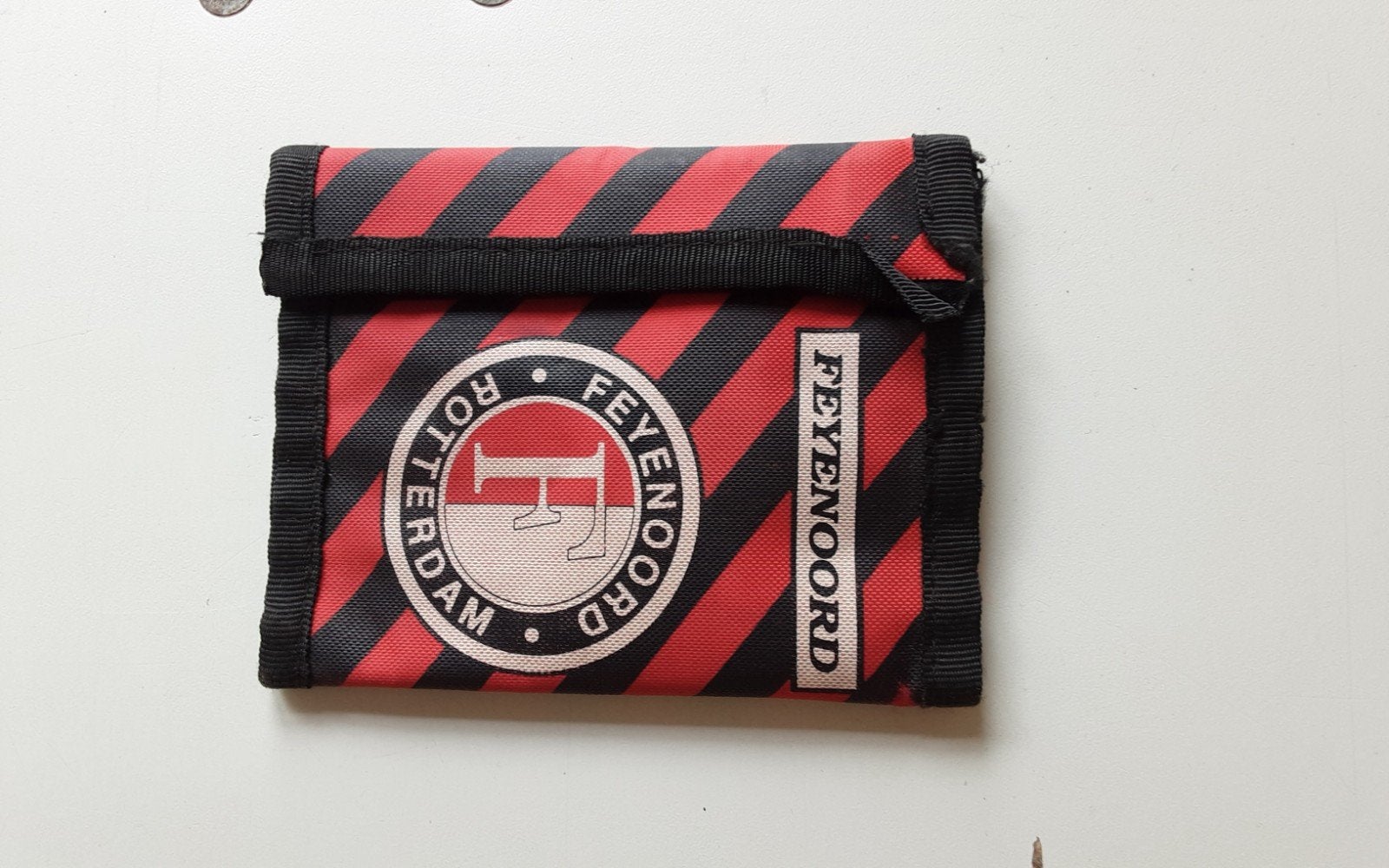 Feyenoord Portemonnee - Rood/Zwart gestreept, Sieraden, Tassen en Uiterlijk, Ophalen of Verzenden, Gebruikt, Rood, Overige merken