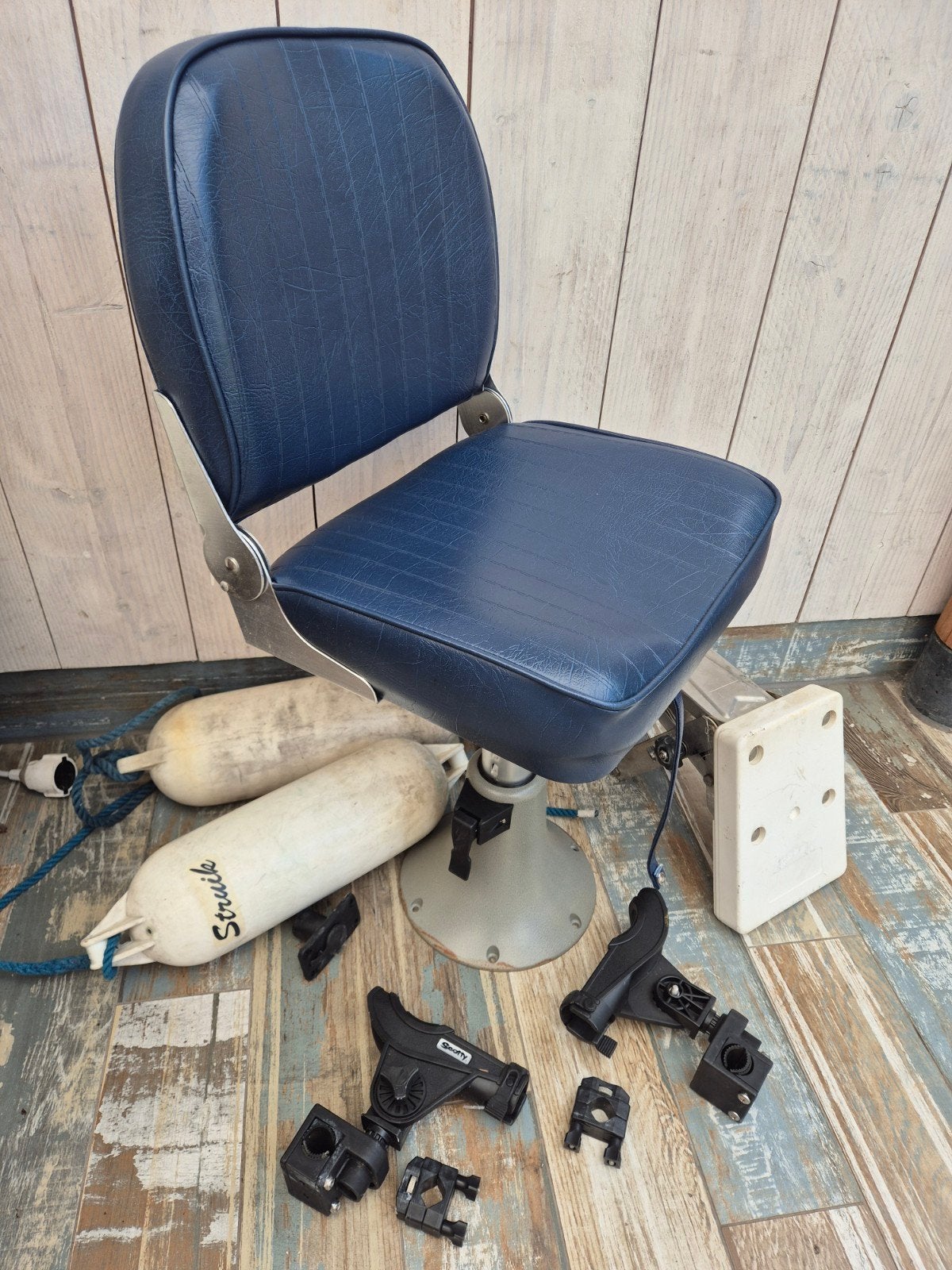 Bootstoel,2 hengelhouders,extra bootspiegel, Watersport en Boten, Bootonderdelen, Ophalen, Overige typen, Motorboot
