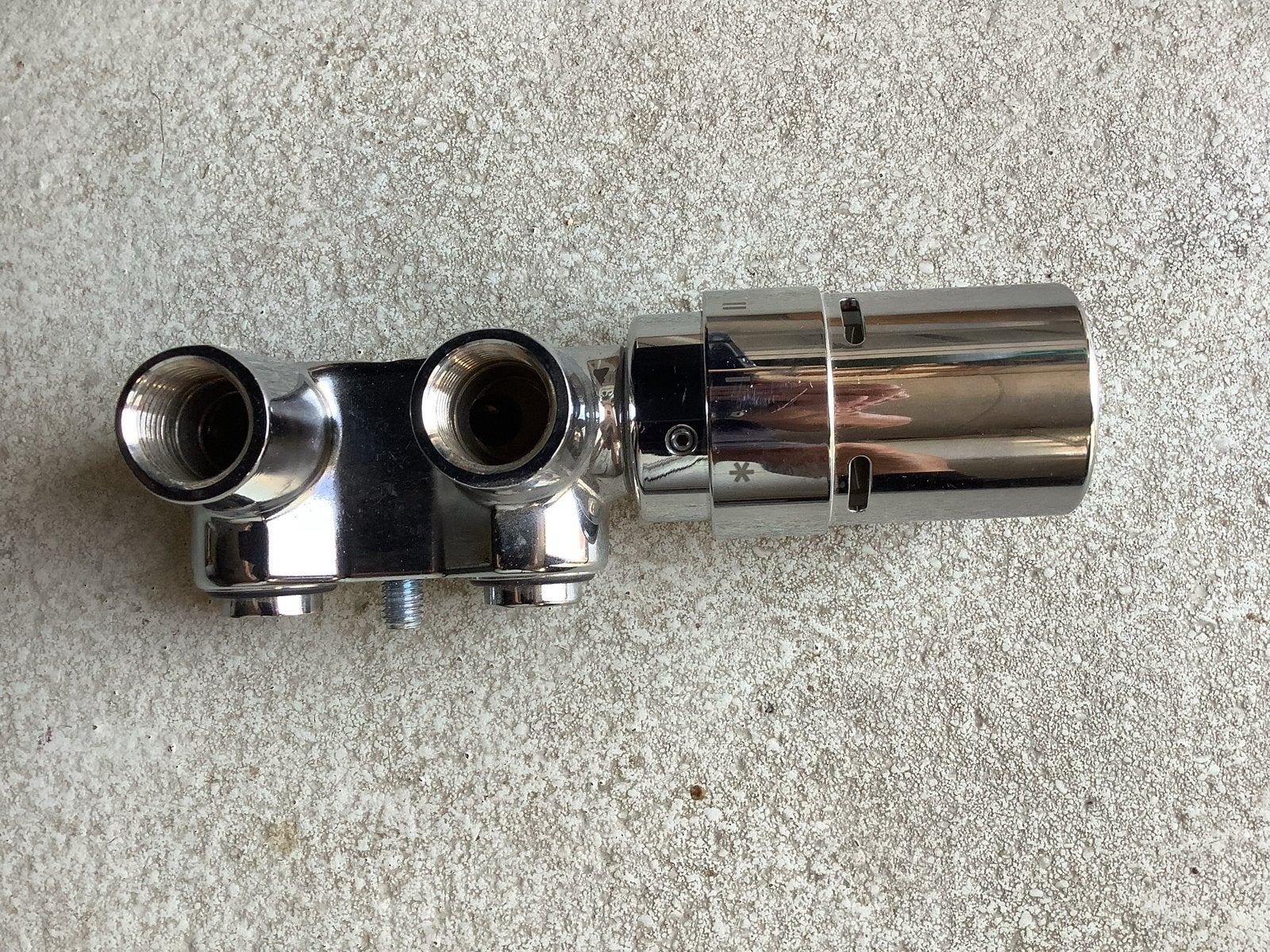 Grundfos thermostaatkraan voor badkamer radiator, Ophalen, Nieuw, Chroom, Douche