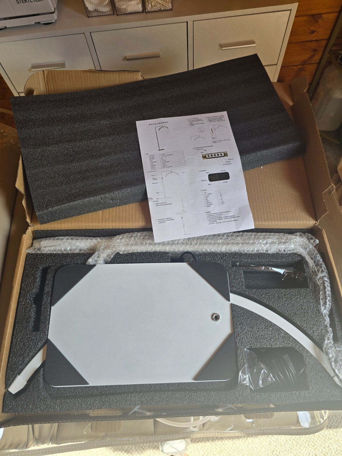 Nieuwe LED Vloerlamp met Dimmer en Kleurtemperatuurregeling, Kunststof, Nieuw, Overige fittingen, Ophalen of Verzenden