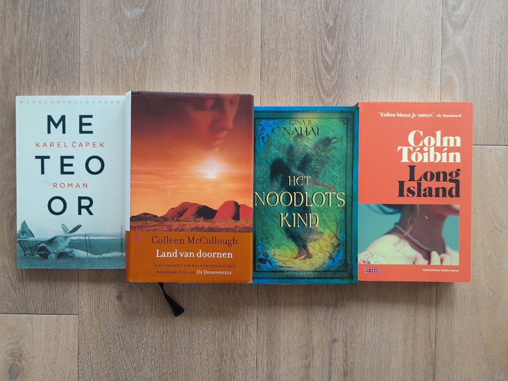4 romans Capek , McCullough , Nahai, Toibin, Ophalen of Verzenden, Zo goed als nieuw