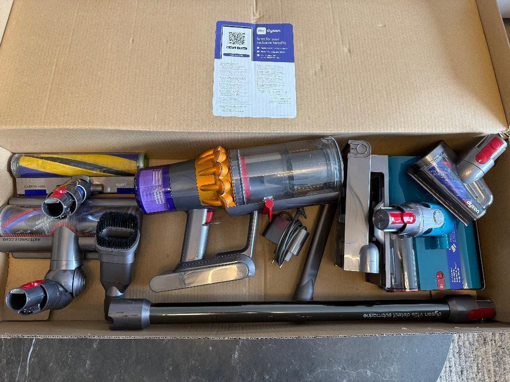 Dyson v15 Detect Submarine + 1 extra nieuwe Fluffy zuigmond, Witgoed en Apparatuur, Stofzuigers, Ophalen, Zo goed als nieuw, Dyson
