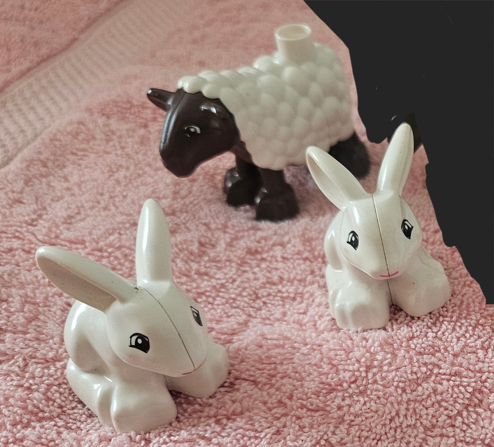 3 Duplo beestjes: 2 konijntjes en 1 schaapje, Ophalen of Verzenden, Zo goed als nieuw, Overige typen, Duplo