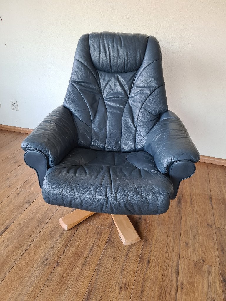Fauteuil blauw leer., Huis en Inrichting, Ophalen, Gebruikt, 75 tot 100 cm, 75 tot 100 cm