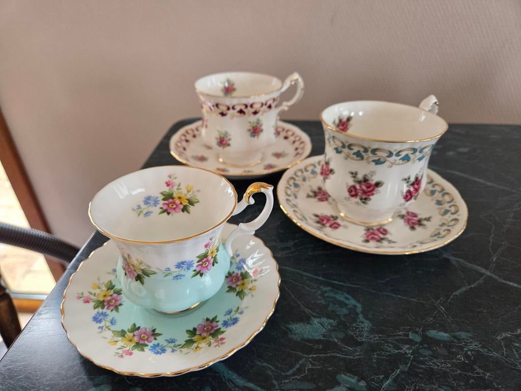 Royal Albert, Royal Adderly en Elizabethan servies, Antiek en Kunst, Antiek | Servies compleet, Ophalen