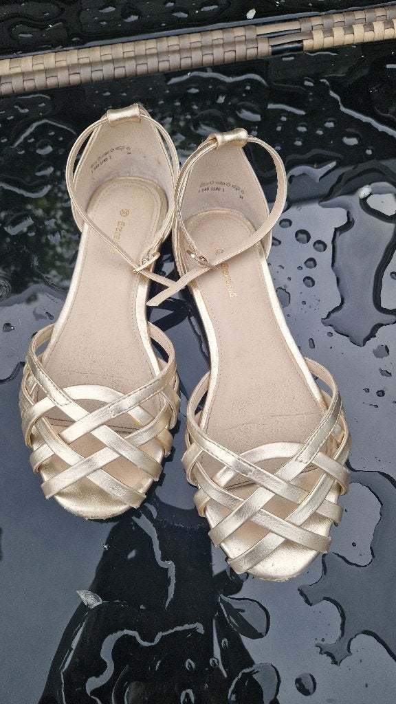 gouden ballerina's maat 34, Ophalen, Meisje, Graceland, Schoenen
