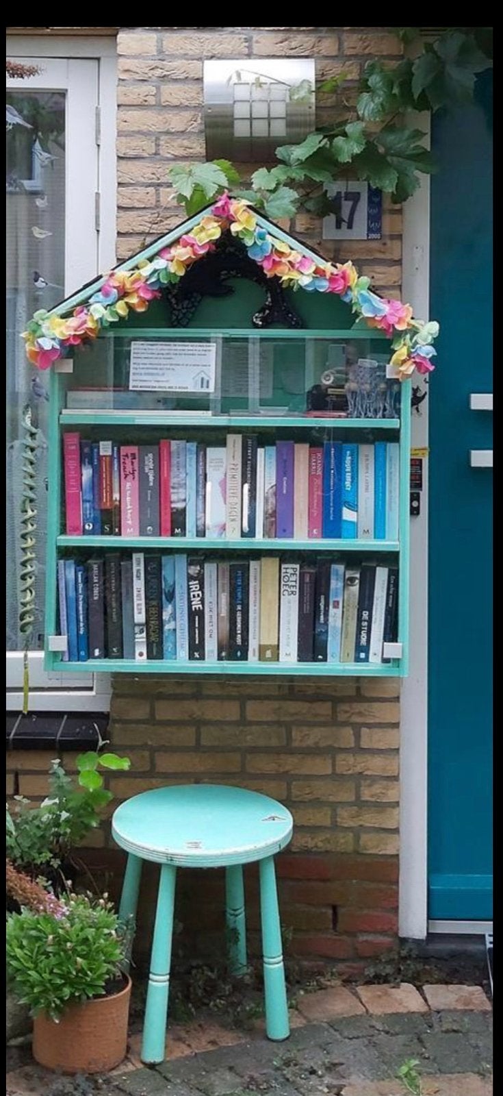 Gratis boeken uit mini bieb Veenmeer 17 Houten ruilen/houden, Boeken, Overige Boeken, Ophalen, Gelezen