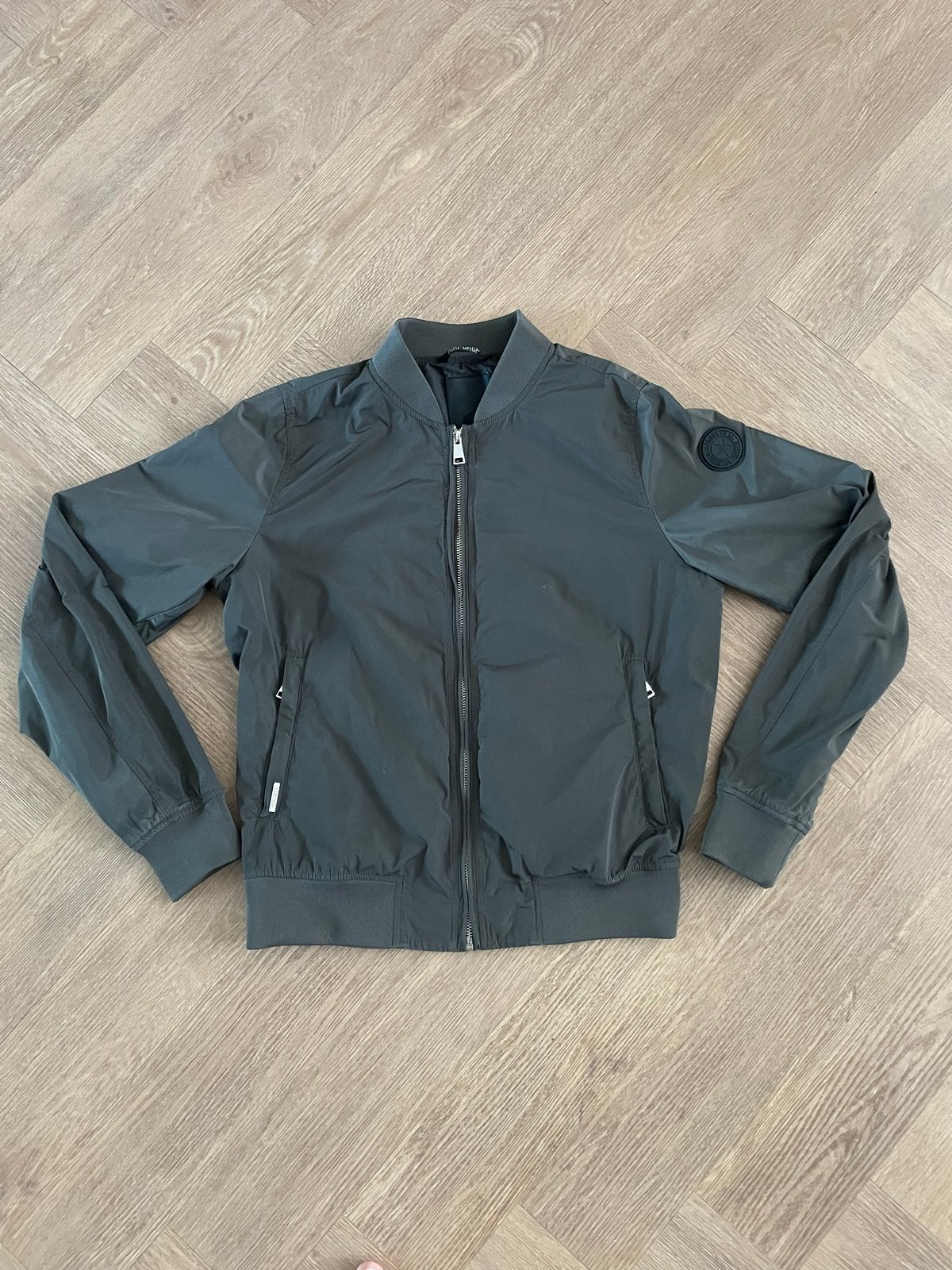 Airforce Bomberjack Dames Grijs/Groen Maat L (valt als M), Kleding | Dames, Ophalen of Verzenden, Zo goed als nieuw, Maat 38/40 (M)