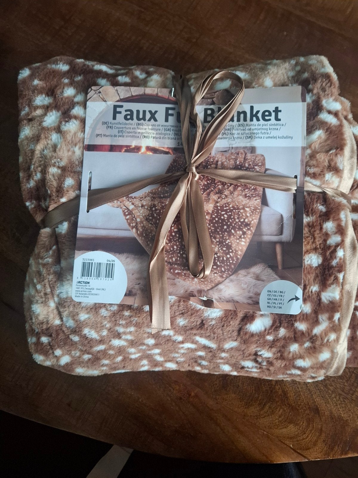 2 Nieuwe fluffy bambidekens van Action, Nieuw, Ophalen of Verzenden, Plaid, Polyester