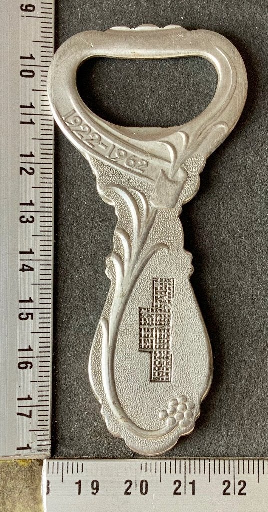 flesopener, naam is doorgehaald, 1922-1962, Sola, (L12, Ophalen of Verzenden, Gebruikt