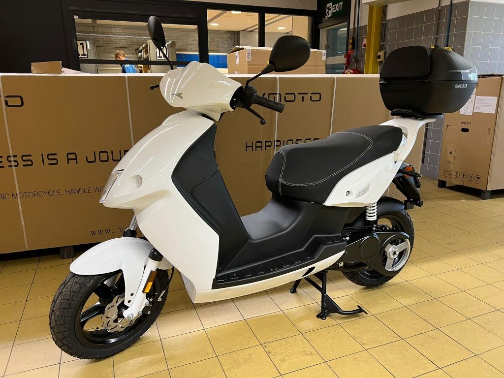 Scooter Govecs Go S2.8  (elektrisch) Nieuwwaarde €5178,-, Elektrisch, Zo goed als nieuw, Ophalen, Overige merken